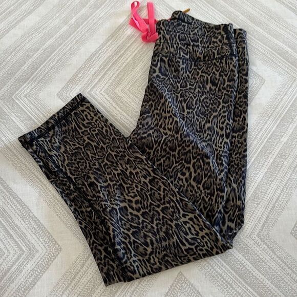 The Upside Women’s Cropped Leopard Leggings - Picture 1 of 6